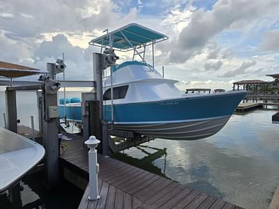 BOATZON | Bertram 31 Flybridge Cruiser 1972 BOATZON | Bertram 31 Flybridge Cruiser 1972