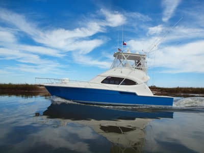 BOATZON | Bertram 390 Convertible 2004