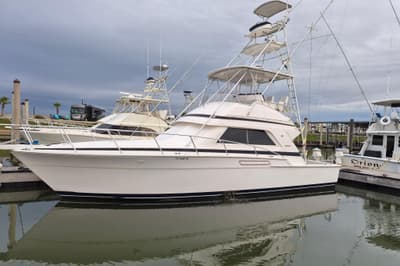 BOATZON | Bertram 43 Convertible 1995