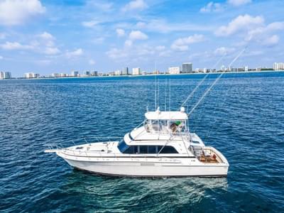 BOATZON | Bertram 54 Convertible 1987