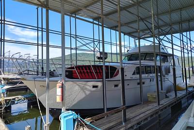 BOATZON | Bertram 58 Flybridge Motor Yacht 1976 BOATZON | Bertram 58 Flybridge Motor Yacht 1976