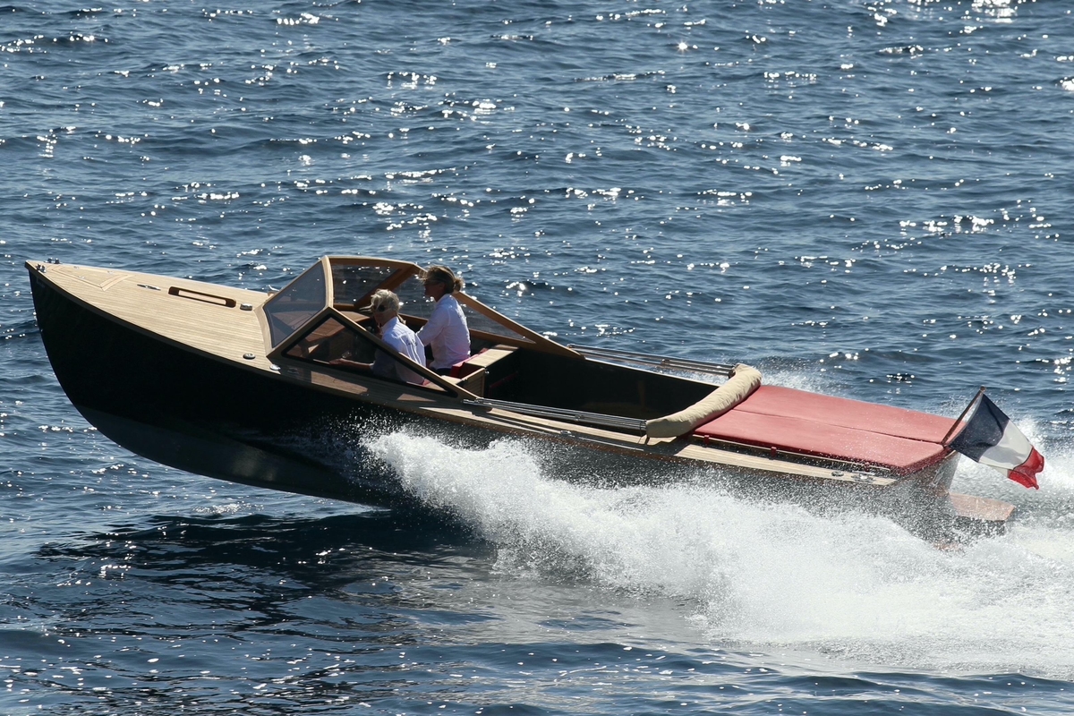 2026 Black Pepper Tender 24 - Sold Boat
