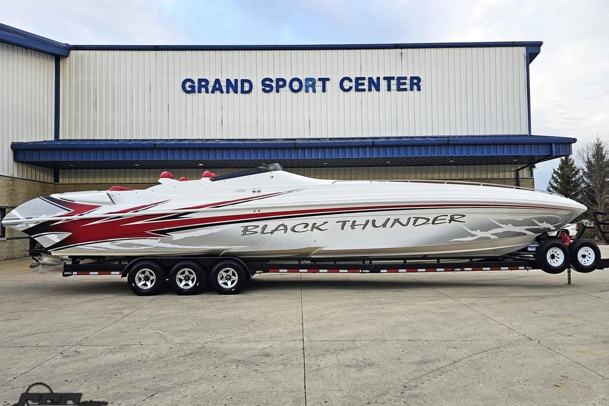 2004 Black Thunder 460 - Sold Boat