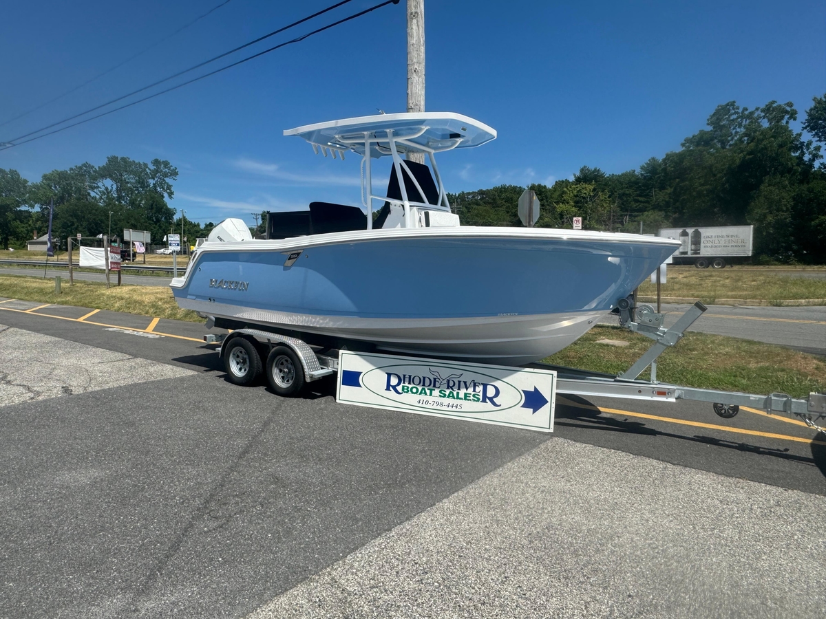 2025 Blackfin 222 CC - Sold Boat