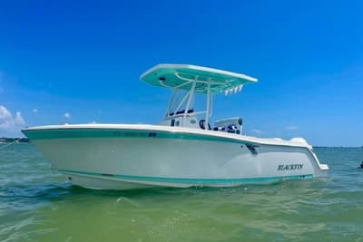 BOATZON | Blackfin 222CC 2021