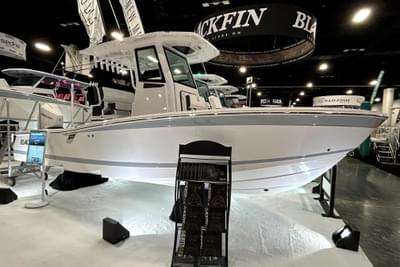 BOATZON | Blackfin 242 HB 2026 BOATZON | Blackfin 242 HB 2026