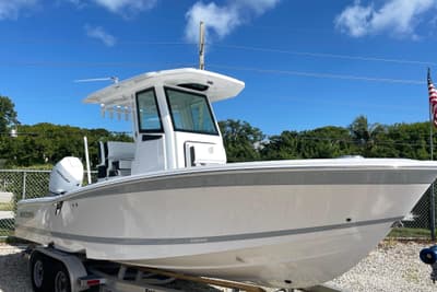BOATZON | Blackfin 242 HB 2026