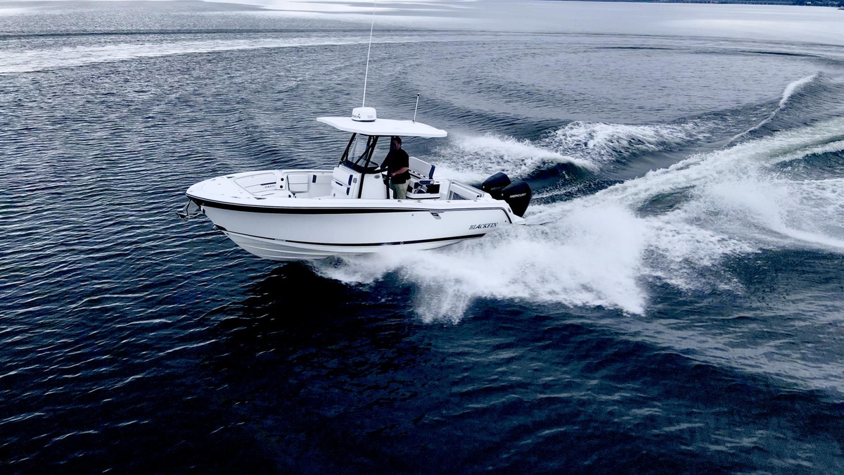 2023 Blackfin 252 CC - Sold Boat