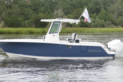BOATZON | Blackfin 252 CC 2027