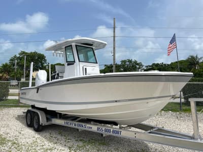 BOATZON | Blackfin 262 HB 2026