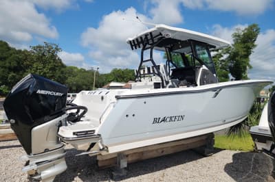 BOATZON | Blackfin 272 CC 2026