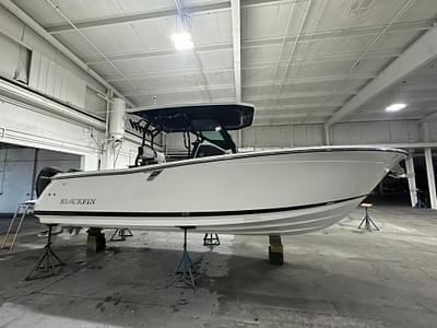 BOATZON | Blackfin 272CC 2025