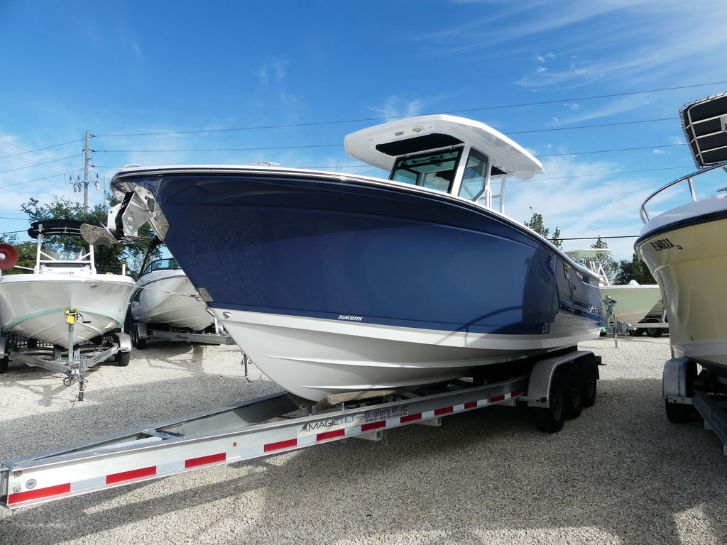 2026 Blackfin 272 CC - Sold Boat
