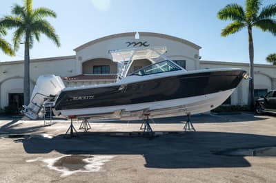 BOATZON | Blackfin 302 DC 2024
