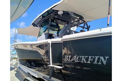 BOATZON | Blackfin 332CC 2025 BOATZON | Blackfin 332CC 2025
