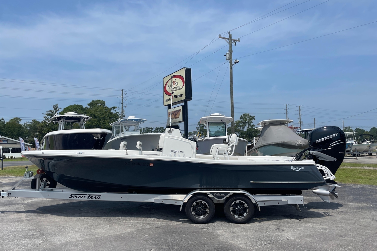 2023 BlackJack 256 Bay - Sold Boat