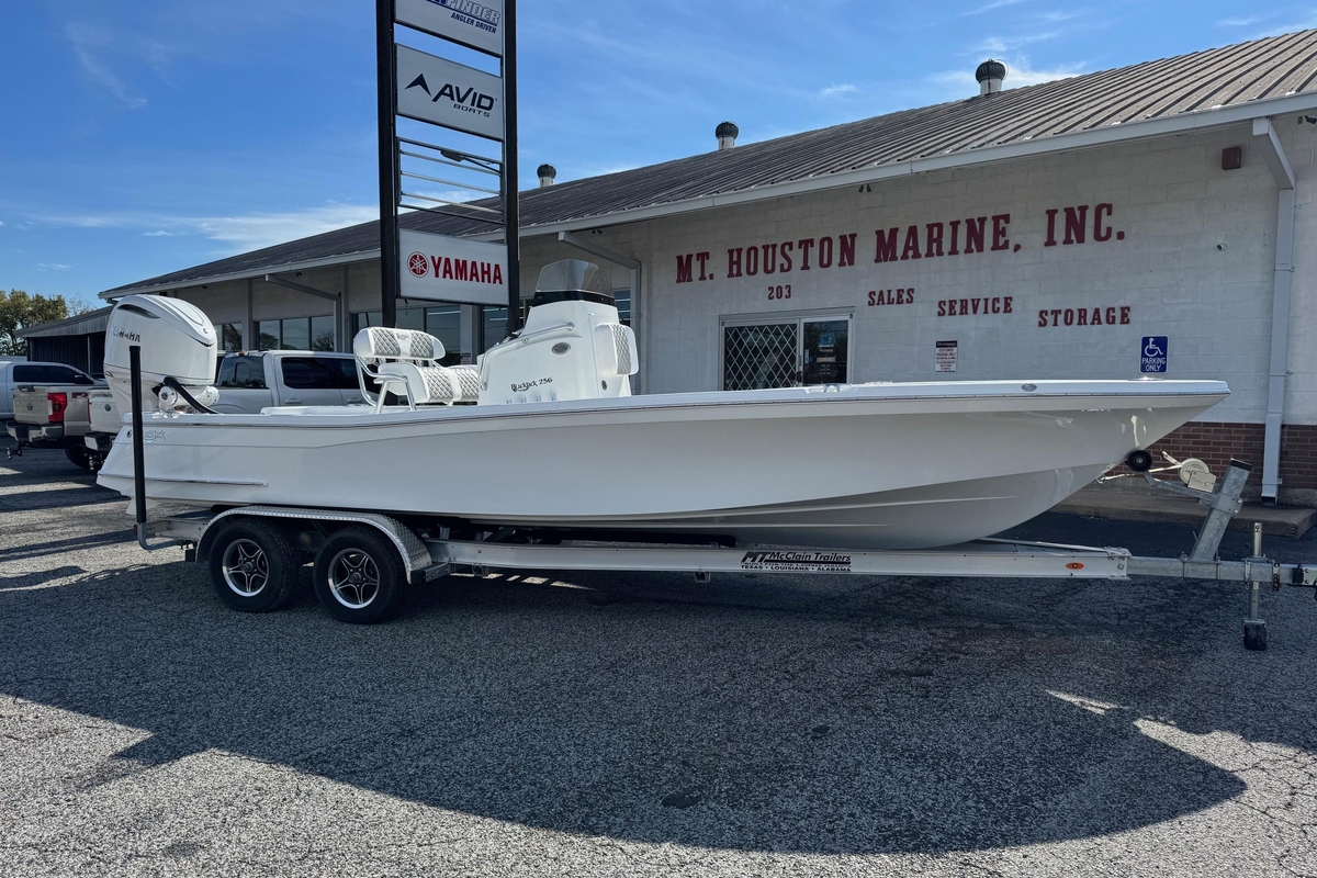 2026 BlackJack 256 Bay - Sold Boat