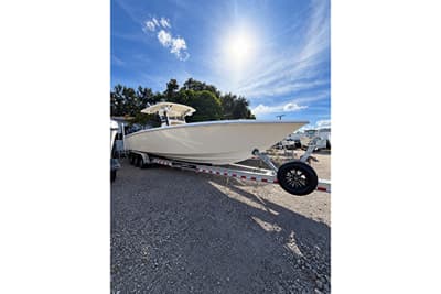 BOATZON | Blackwater 36 Sportfish 2011