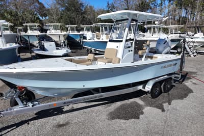 BOATZON | Blazer Bay 2440 2026