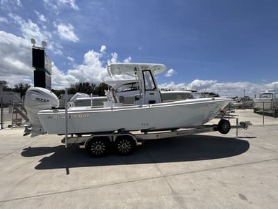 BOATZON | Blazer Bay Makaira 2800 2026