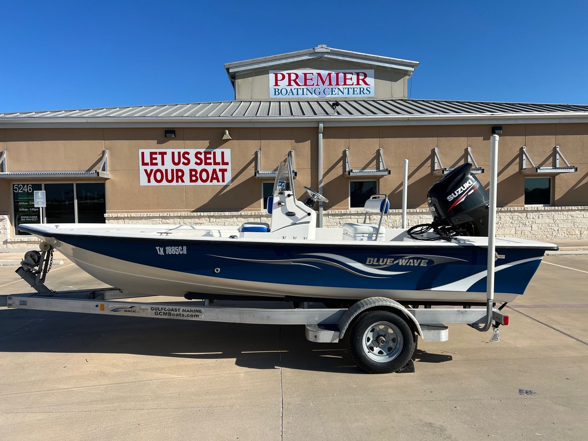 2015 Blue Wave 1900STL - Sold Boat