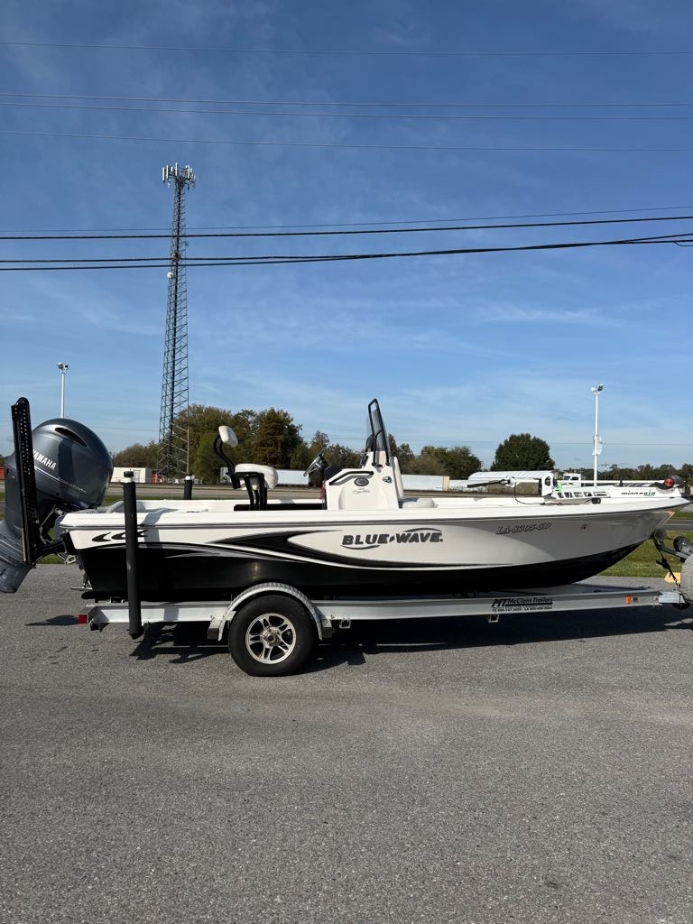 2015 Blue Wave Blue Wave 2000 PureBay 2015 - Sold Boat