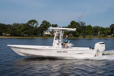 BOATZON | Blue Wave 2400 PureBay 2018