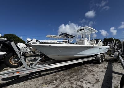 BOATZON | Blue Wave 2600 Pure Bay 2021