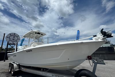 BOATZON | Blue Wave 2800 Pure Hybrid 2019 BOATZON | Blue Wave 2800 Pure Hybrid 2019