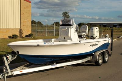 BOATZON | Blue Wave Boats 2200 Purebay 2020