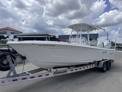 BOATZON | Blue Wave Boats 2800 Makaira 2021