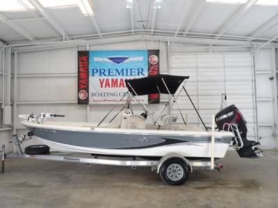 BOATZON | Blue Wave Pure Bay 2000 2015 BOATZON | Blue Wave Pure Bay 2000 2015