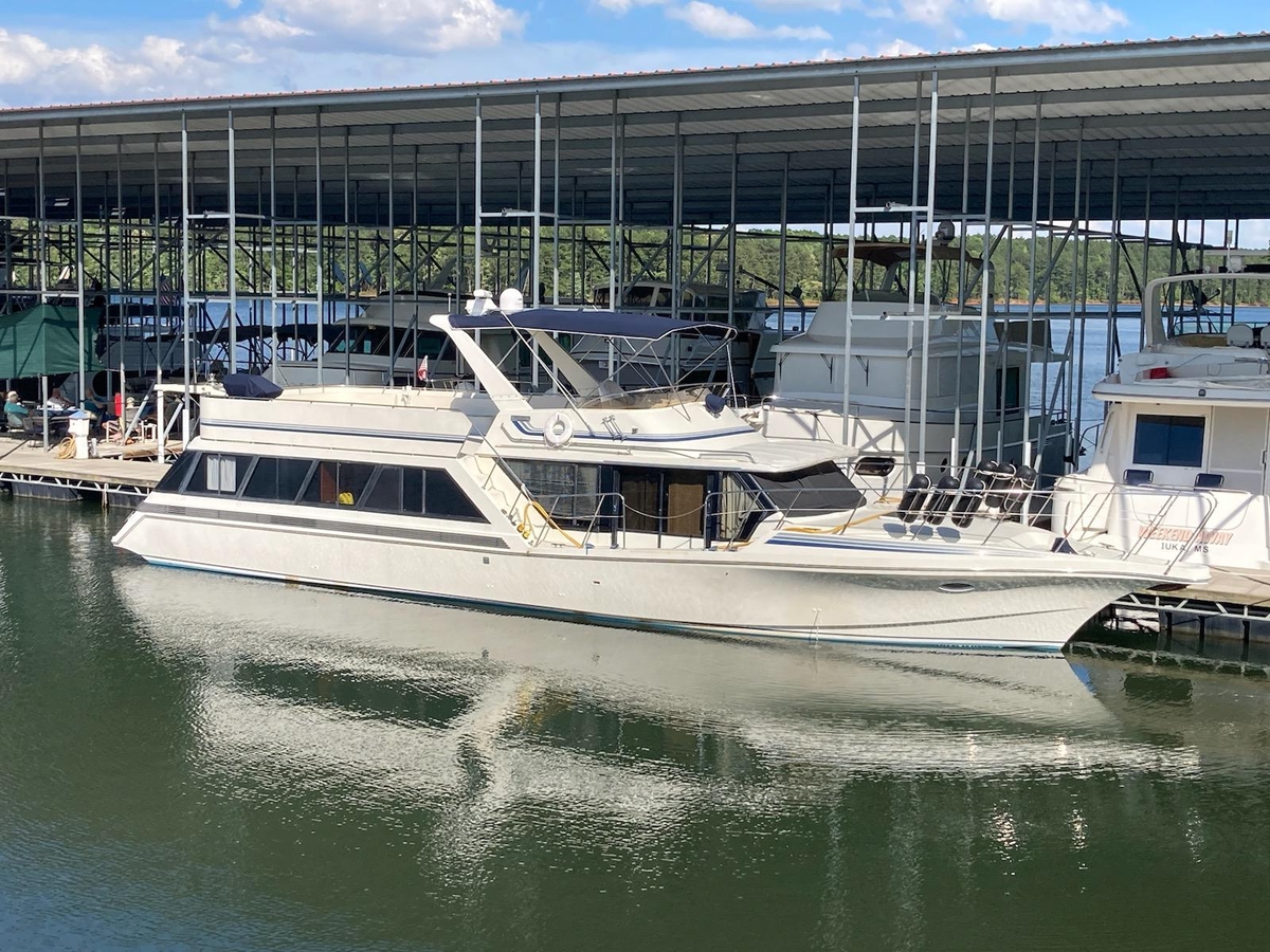 1989 Bluewater Yachts 55 Coastal Cruiser - Sold Boat
