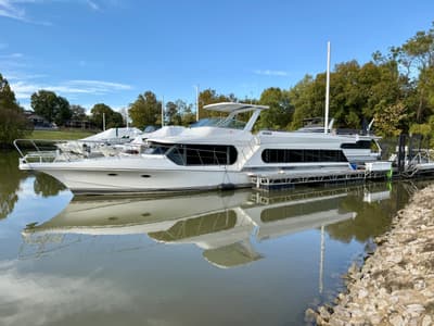 BOATZON | Bluewater Yachts 643 Motor Yacht 1996