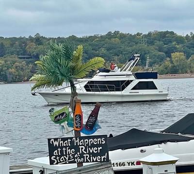 BOATZON | Bluewater Yachts Coastal Cruiser 42 1989 BOATZON | Bluewater Yachts Coastal Cruiser 42 1989
