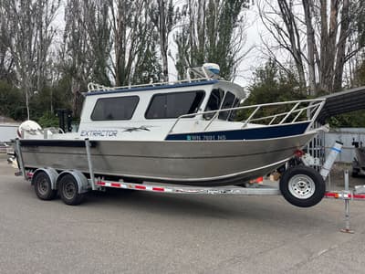 BOATZON | Bolton 26 EXPLORER 2006