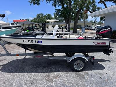 BOATZON | Boston Whaler 13 Sport w Mercury 30hp  CUSTOM PAINT 2000