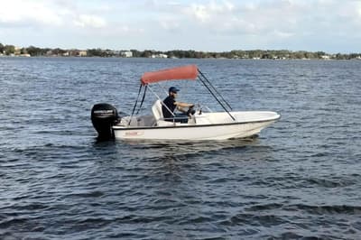 BOATZON | Boston Whaler 130 Sport 2002