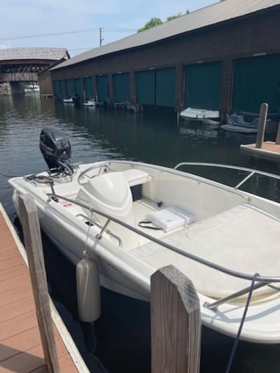 BOATZON | Boston Whaler 130 Super Sport 2015 BOATZON | Boston Whaler 130 Super Sport 2015