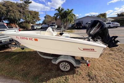 BOATZON | Boston Whaler 130 Super Sport 2016