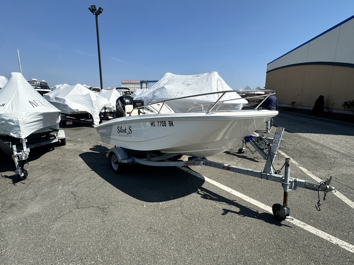 2019 Boston Whaler 130 SUPER SPORT - Sold Boat