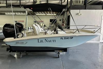 BOATZON | Boston Whaler 130 Super Sport 2020 BOATZON | Boston Whaler 130 Super Sport 2020