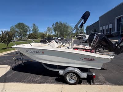 BOATZON | Boston Whaler 130 Super Sport 2020