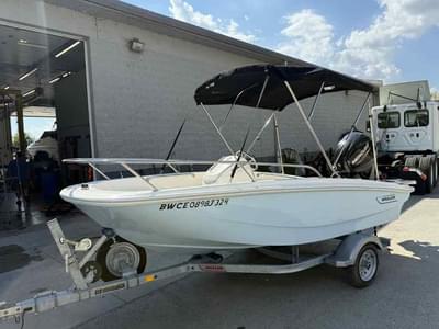 BOATZON | Boston Whaler 130 Super Sport 2024