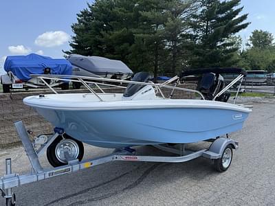 BOATZON | Boston Whaler 130 Super Sport 2025 BOATZON | Boston Whaler 130 Super Sport 2025