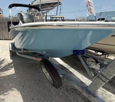 BOATZON | Boston Whaler 130 Super Sport 2026 BOATZON | Boston Whaler 130 Super Sport 2026