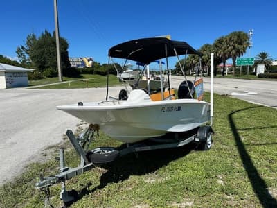 BOATZON | Boston Whaler 130 Supersport 2014