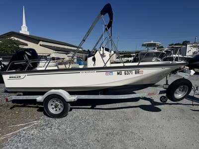 BOATZON | Boston Whaler 150 Montauk 2022