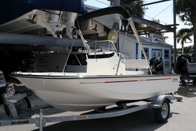 BOATZON | Boston Whaler 150 Montauk 2025