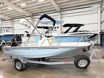 BOATZON | Boston Whaler 150 Montauk 2025